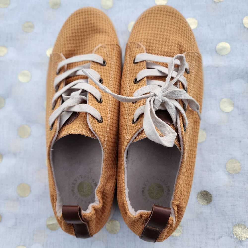 Revtialign Orthotic Quilted Casual Sneakers Ophelia Sunflower Size 9 Used